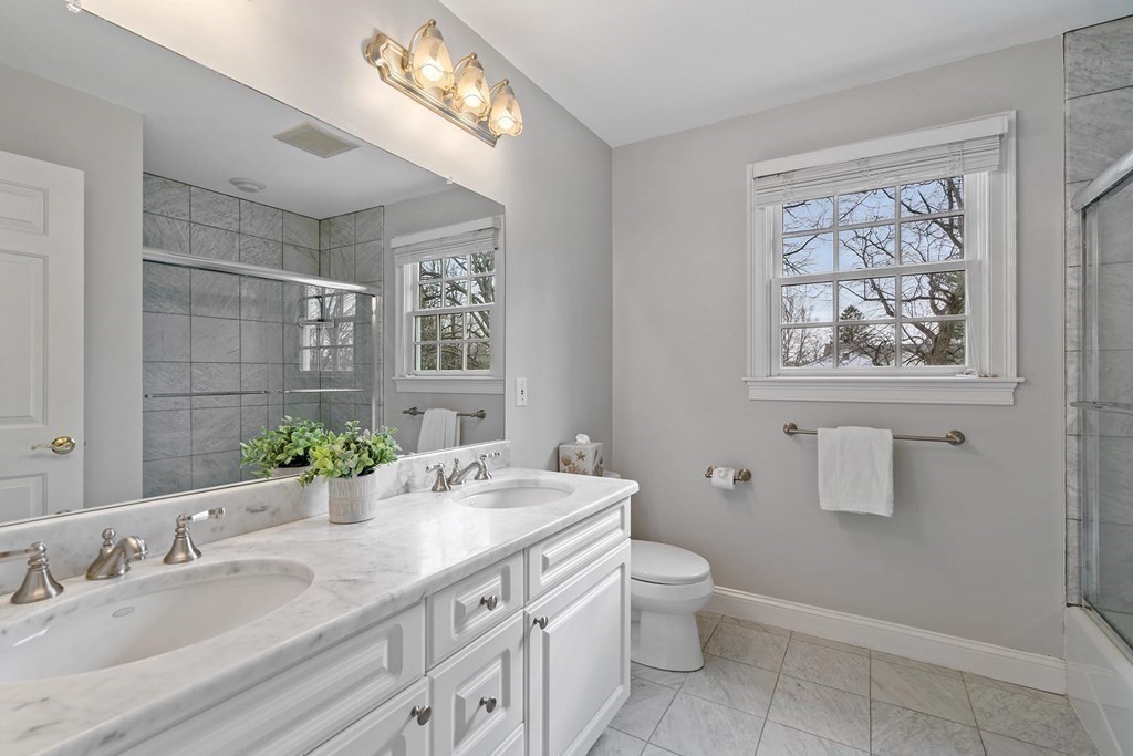 15 Kerr Path Newton, MA 02459 - Photo 21 of 33