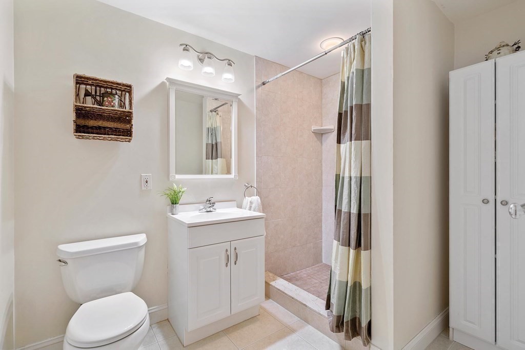 15 Kerr Path Newton, MA 02459 - Photo 26 of 33