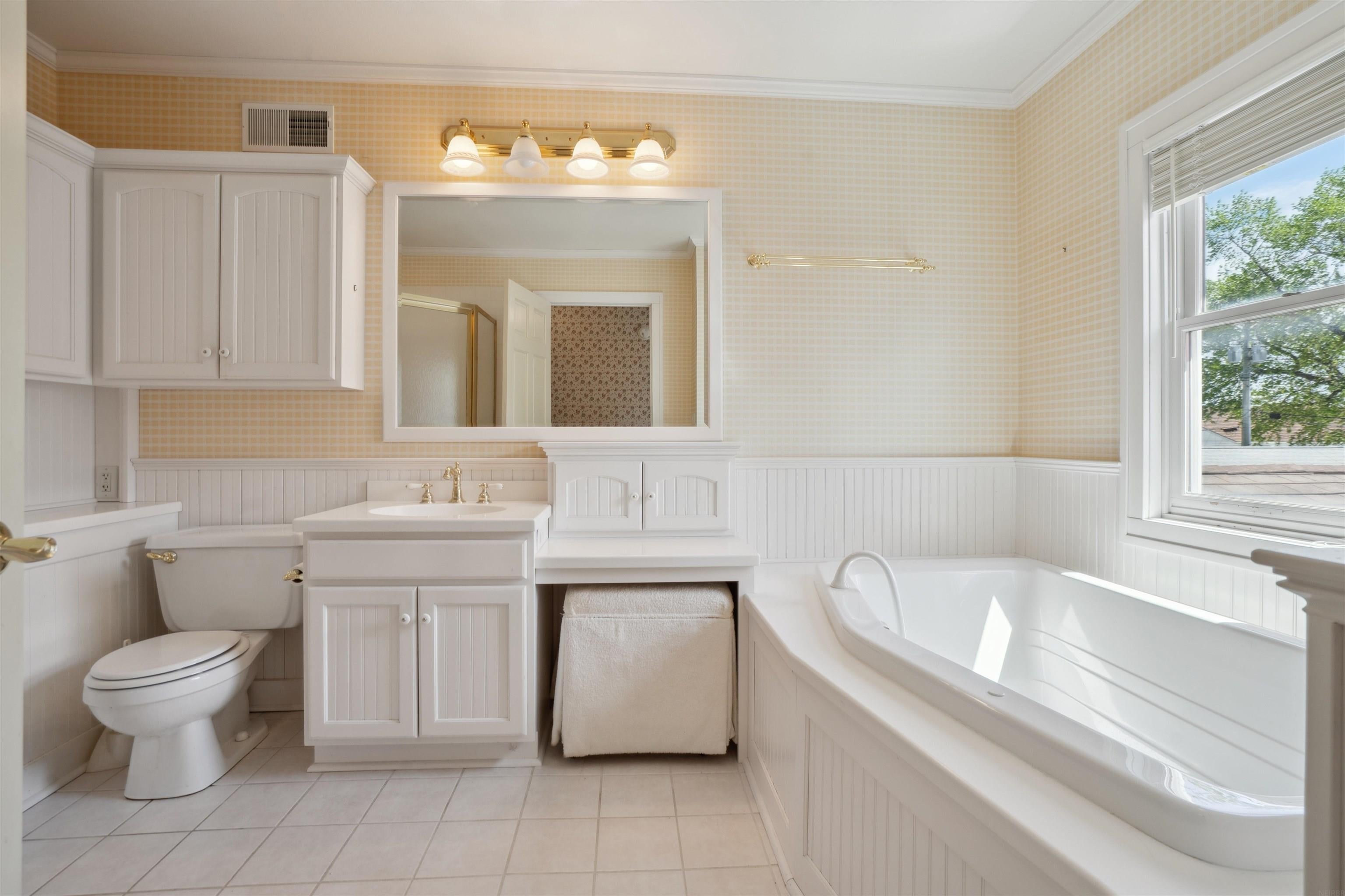 314 2nd Street Southwest Independence, IA 50644 - Photo 22 of 37 Gallery Image 22
