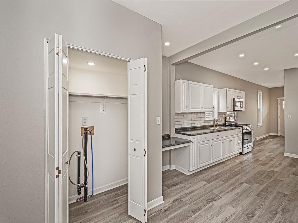 620 Roup Street Tarentum, PA 15084 - Photo 4 of 27 Super Convenient