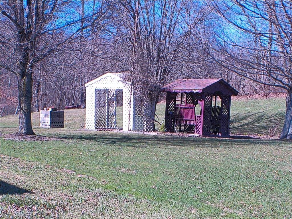 107 Hunting Hill Road Dilliner, PA 15327 - Photo 23 of 24