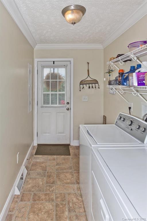 98 River Top Road, Unit 6 Marshall, NC 28753 - Photo 14 of 39 Gallery Image 14