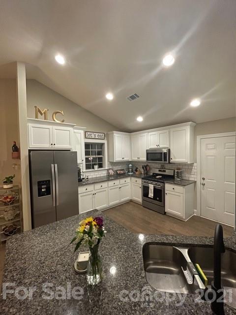 12827 Hill Pine Road Midland, NC 28107 - Photo 11 of 28 Gallery Image 11