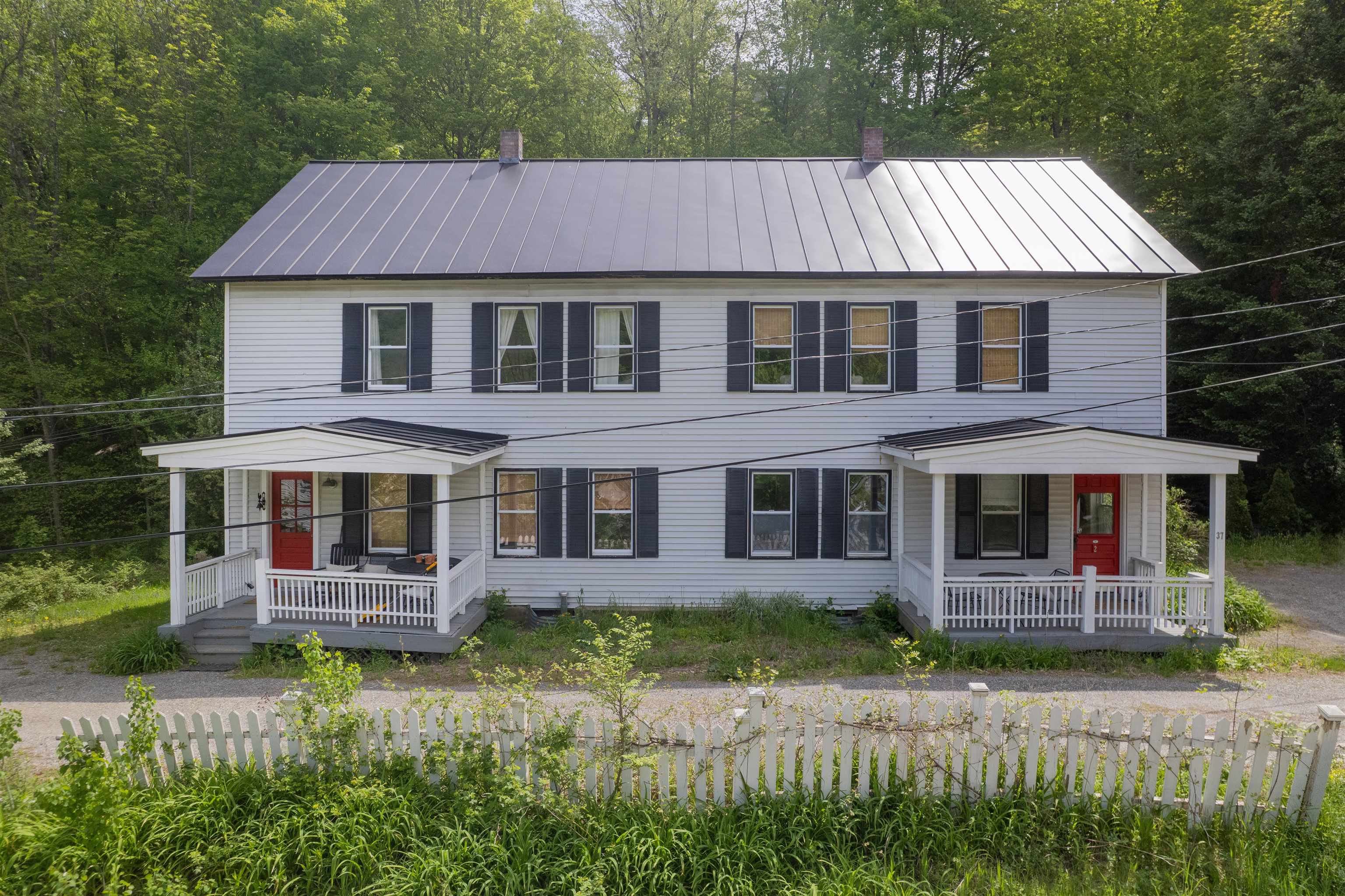 37 Robinson Avenue Rochester, VT 05767 - Photo 2 of 56