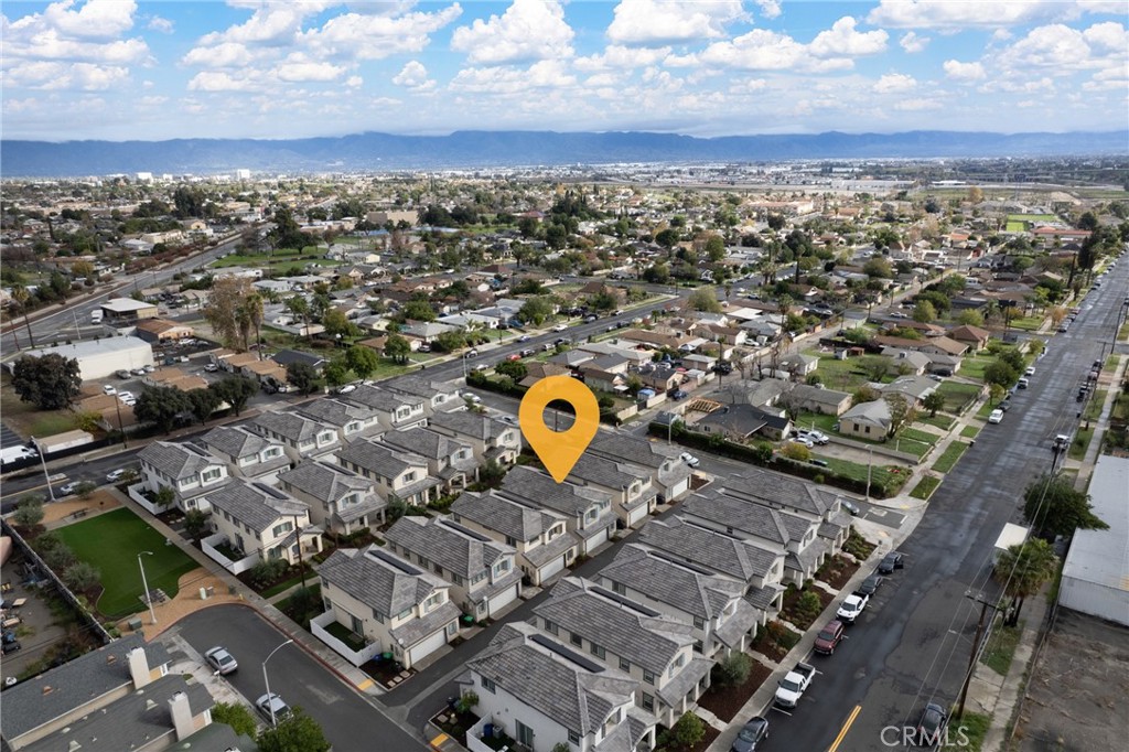 507 Villa Way Colton, CA 92324 - Photo 33 of 34 an aerial view of a city