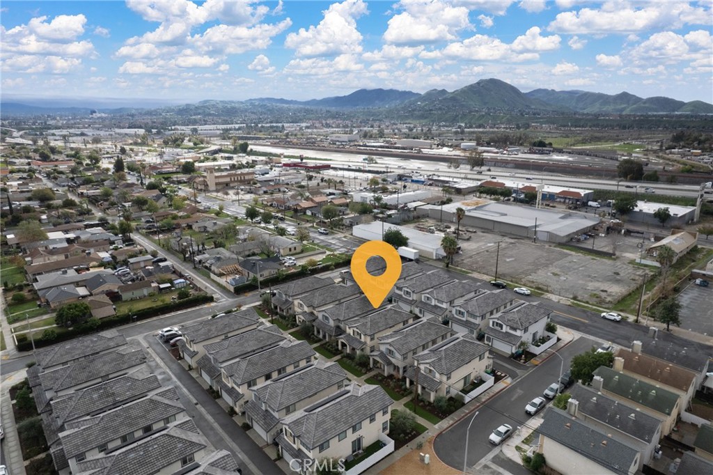 507 Villa Way Colton, CA 92324 - Photo 34 of 34 a view of a city