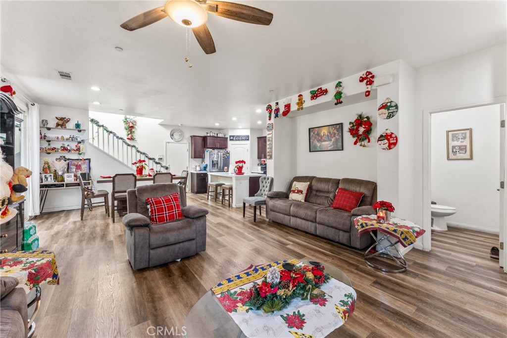 507 Villa Way Colton, CA 92324 - Photo 6 of 34 a living room with furniture and a couch