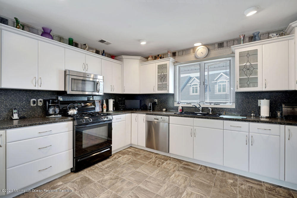 3 Dune Drive Bayville, NJ 08721 - Photo 31 of 77 036_dsc05913-dsc05917