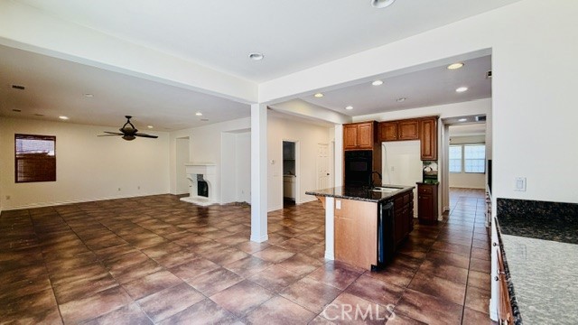 17073 Noble View Circle Riverside, CA 92503 - Photo 3 of 25