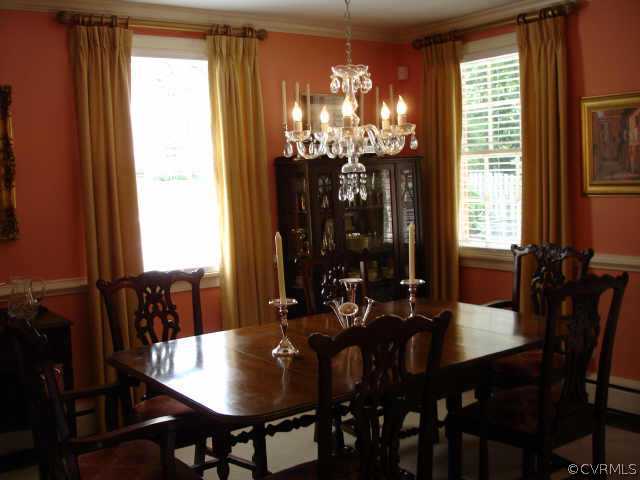 1007 Horsepen Road Richmond, VA 23229 - Photo 4 of 8 a view of a dining room with furniture and window