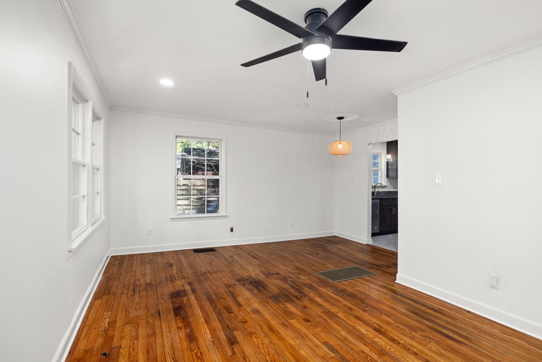 120 Sycamore Road Collierville, TN 38017 - Photo 3 of 21 Gallery Image 3