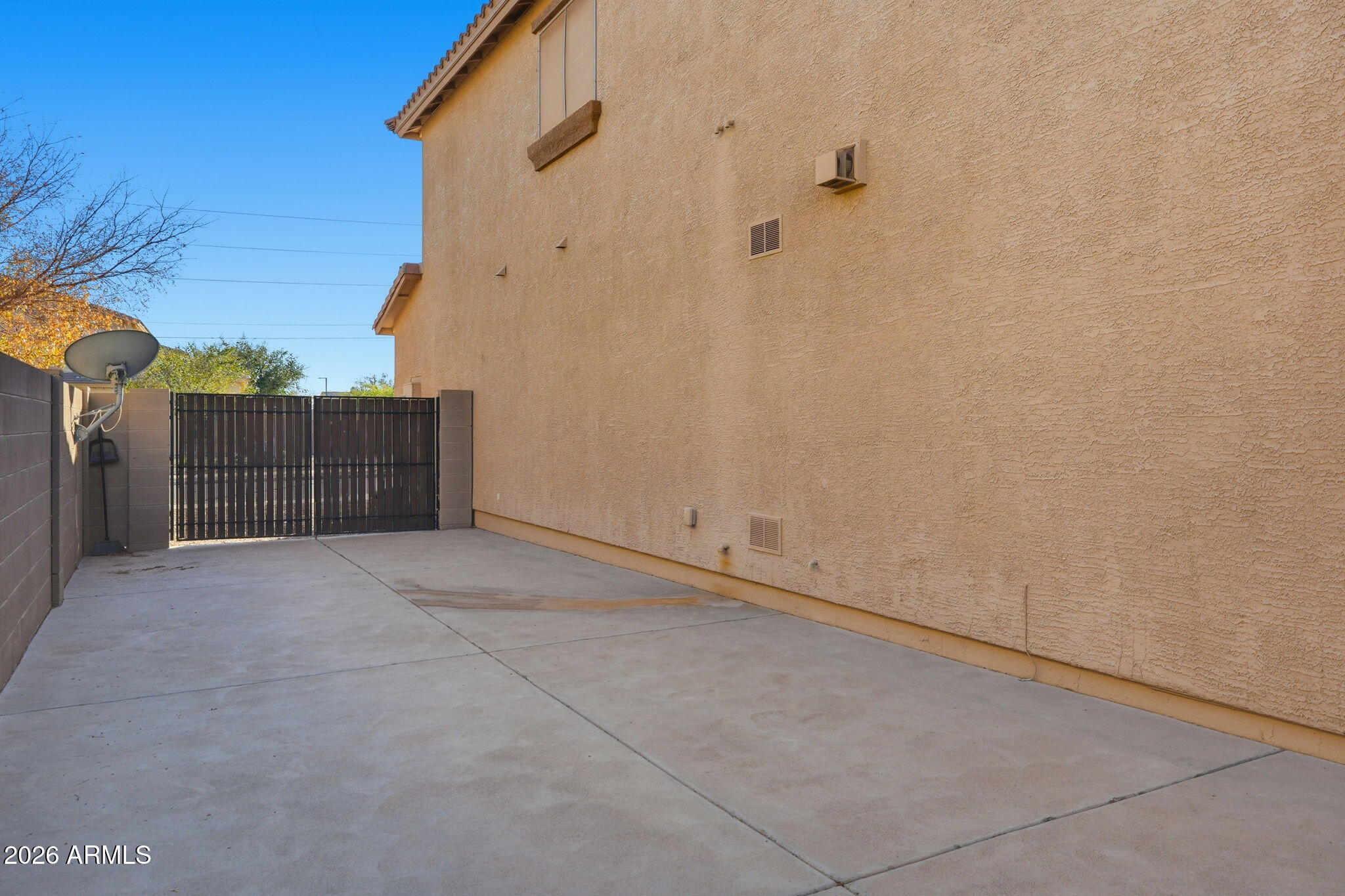 17760 West Charter Oak Road Surprise, AZ 85388 - Photo 42 of 45 a view of an empty room