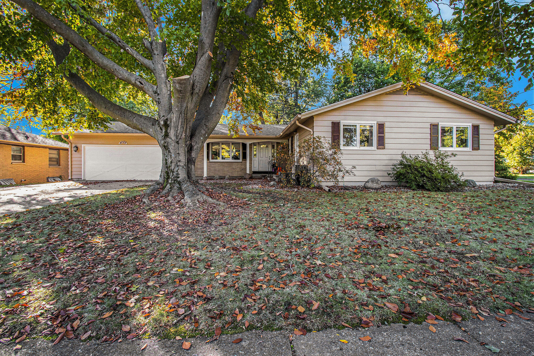 3725 Olney Road Kalamazoo, MI 49006 - Photo 1 of 26 3725 Olney frontage