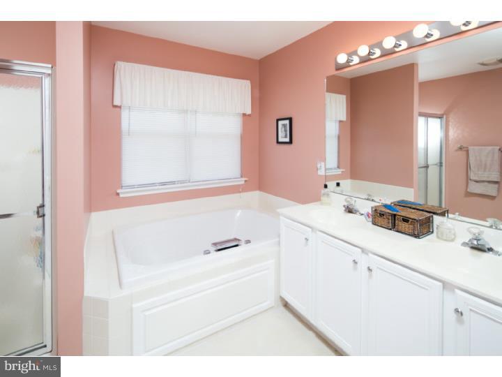 33 Riva Ridge Lane Bear, DE 19701 - Photo 16 of 23 Master Bathroom