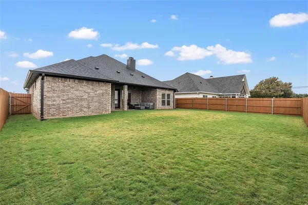 $399,900 | 5525 Black Horse Court, Waco, TX 76708