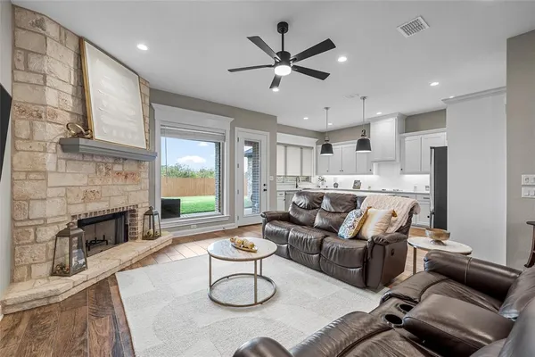 $399,900 | 5525 Black Horse Court, Waco, TX 76708