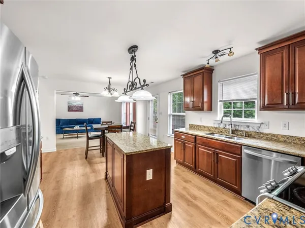 $439,950 | 13207 Abbeydale Drive, Chester, VA 23831