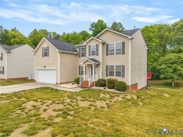 $439,950 | 13207 Abbeydale Drive, Chester, VA 23831
