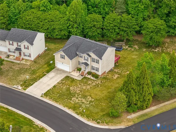 $439,950 | 13207 Abbeydale Drive, Chester, VA 23831