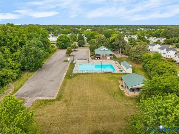 $439,950 | 13207 Abbeydale Drive, Chester, VA 23831