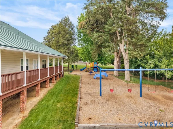$439,950 | 13207 Abbeydale Drive, Chester, VA 23831