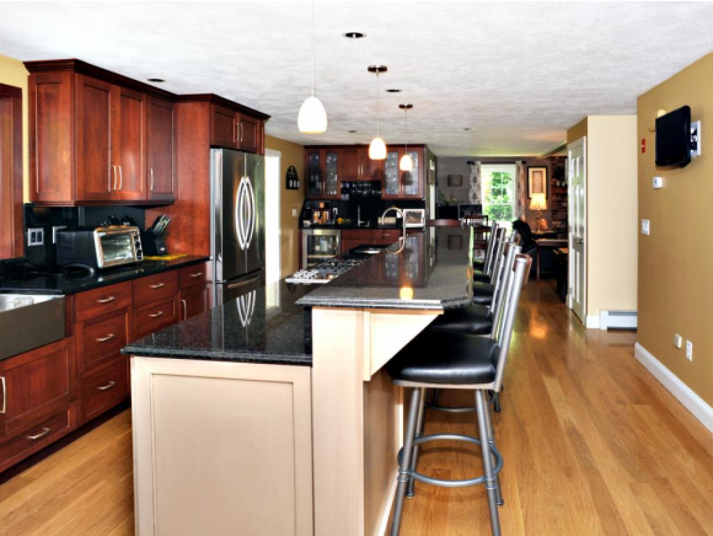 19 Bartlett Road Hampstead, NH 03841 - Photo 3 of 36 Gallery Image 3