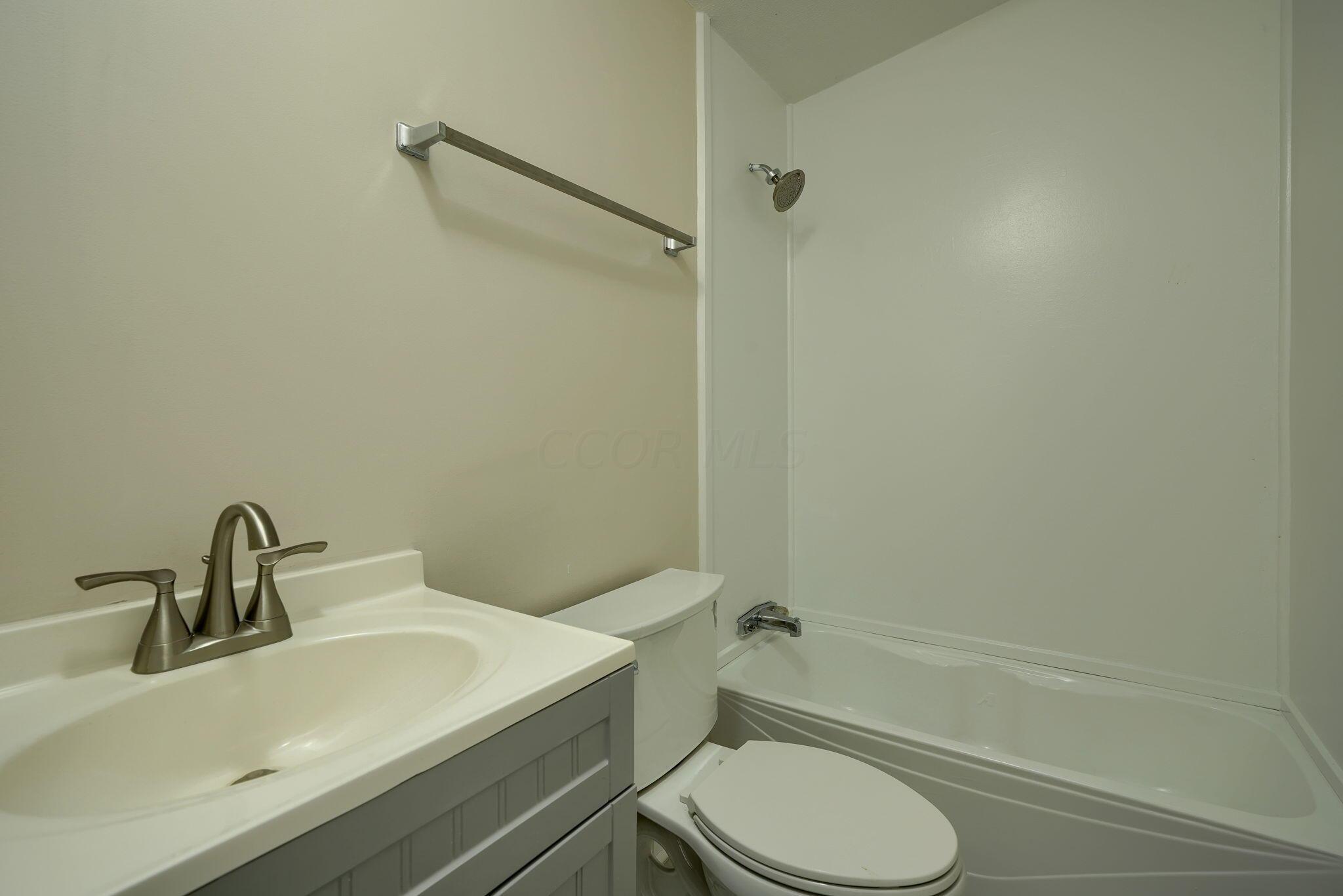 331 Massie Road Oak Hill, OH 45656 - Photo 20 of 29 20. Second Bath