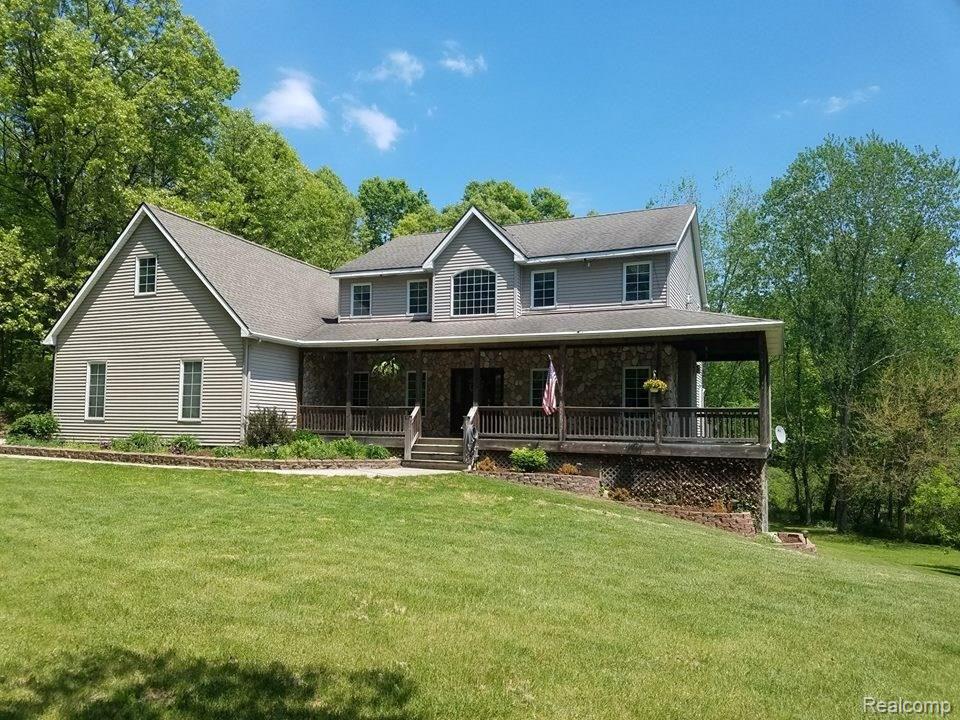 5493 Pingree Road Howell, MI 48843 - Photo 1 of 20 pingree.jpg