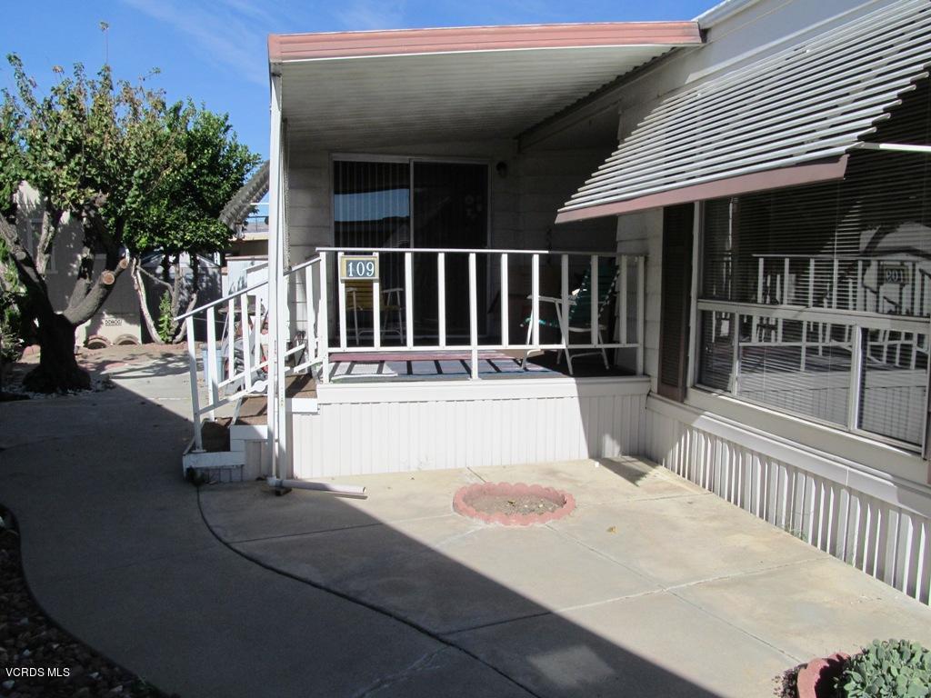 195 Tierra Rejada Road, Unit 109 Simi Valley, CA 93065 - Photo 2 of 44 IMG_5125