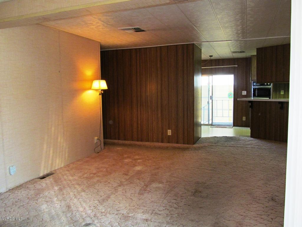195 Tierra Rejada Road, Unit 109 Simi Valley, CA 93065 - Photo 21 of 44 IMG_5158