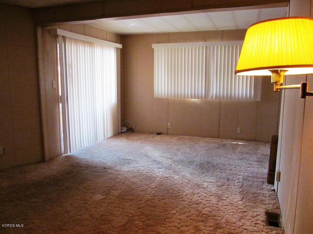 195 Tierra Rejada Road, Unit 109 Simi Valley, CA 93065 - Photo 24 of 44 IMG_5156