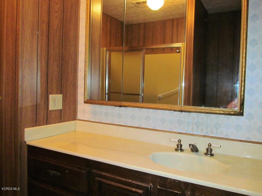 195 Tierra Rejada Road, Unit 109 Simi Valley, CA 93065 - Photo 26 of 44 IMG_5162