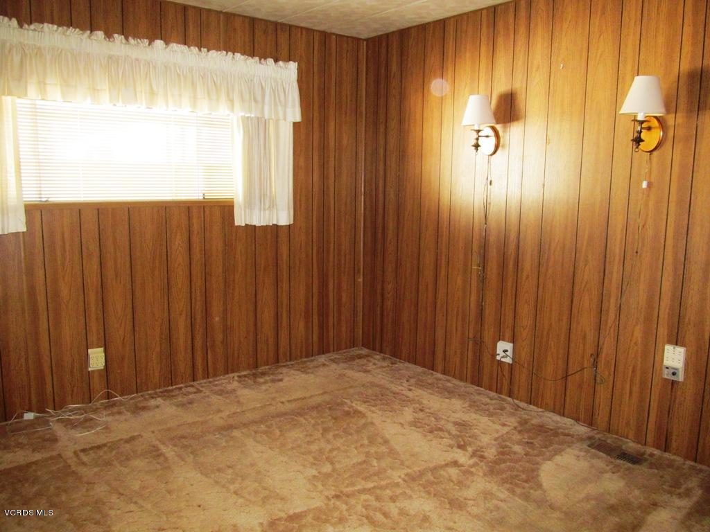 195 Tierra Rejada Road, Unit 109 Simi Valley, CA 93065 - Photo 27 of 44 IMG_5163