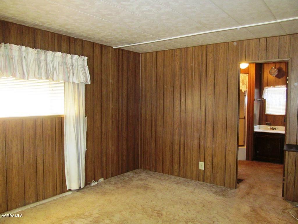 195 Tierra Rejada Road, Unit 109 Simi Valley, CA 93065 - Photo 32 of 44 IMG_5169