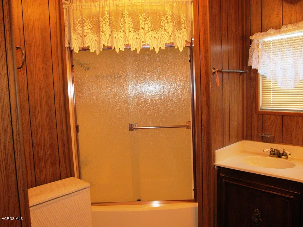 195 Tierra Rejada Road, Unit 109 Simi Valley, CA 93065 - Photo 35 of 44 IMG_5172