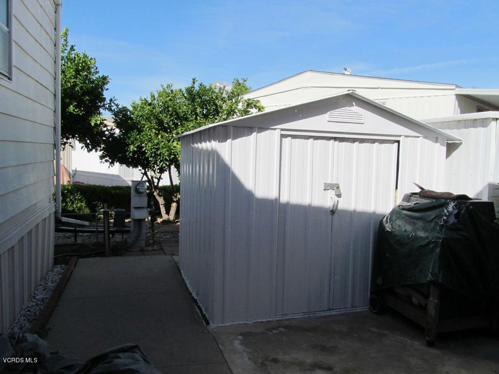 195 Tierra Rejada Road, Unit 109 Simi Valley, CA 93065 - Photo 40 of 44 IMG_5177