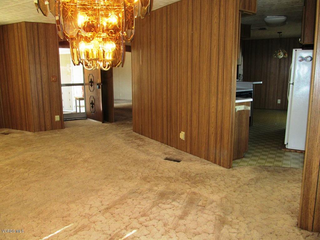 195 Tierra Rejada Road, Unit 109 Simi Valley, CA 93065 - Photo 10 of 44 IMG_5141