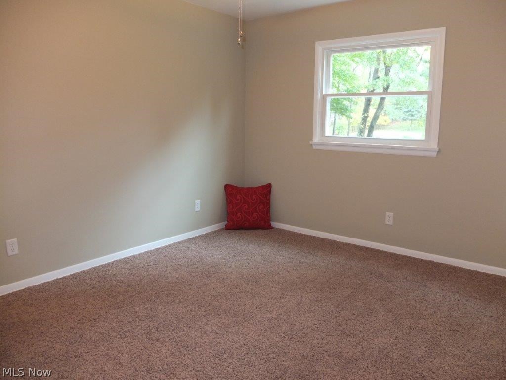 4262 Springdale Road Uniontown, OH 44685 - Photo 10 of 20 Bedroom 2