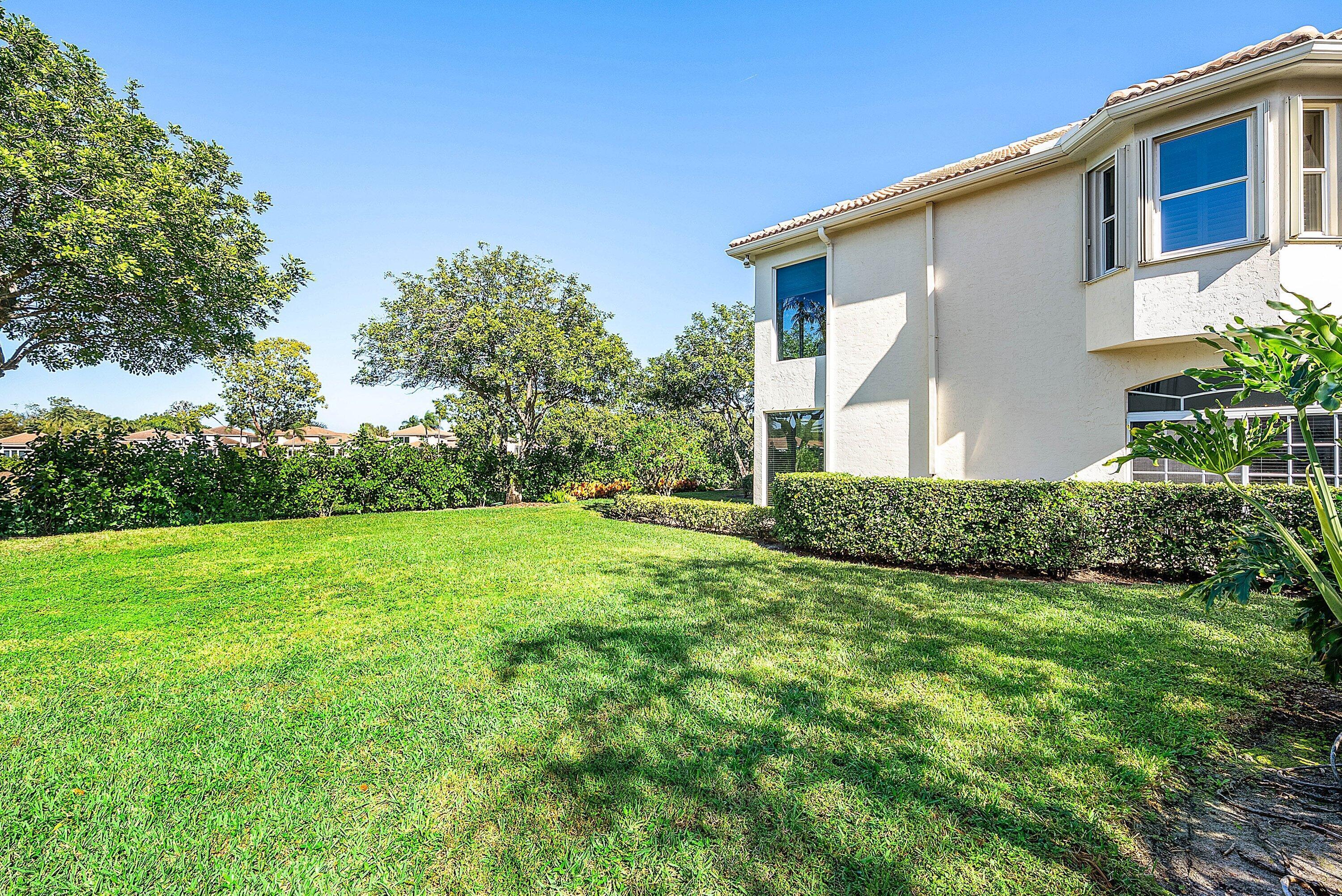 6197 Island Walk, Unit A Boca Raton, FL 33496 - Photo 25 of 51 Backyard area