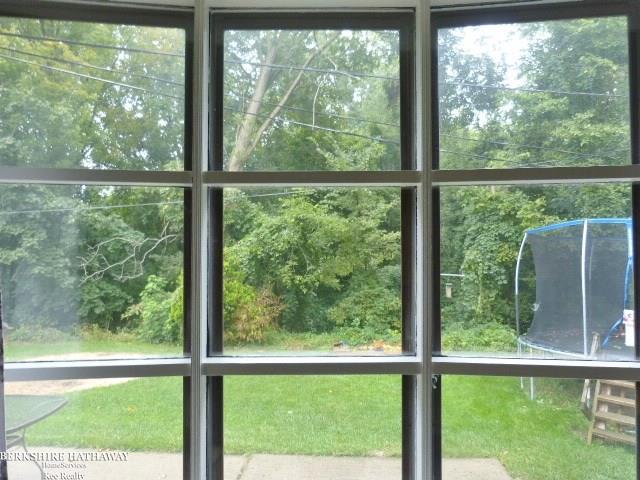 18865 Millar Road Clinton Township, MI 48036 - Photo 5 of 35 31359614-4.JPG