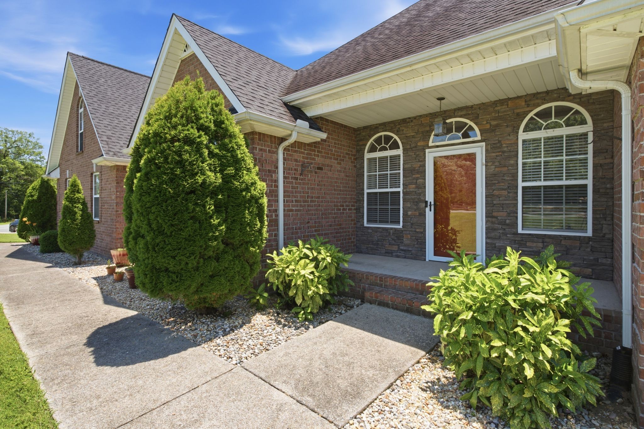 465 Old 25 Loop Castalian Springs, TN 37031 - Photo 5 of 34