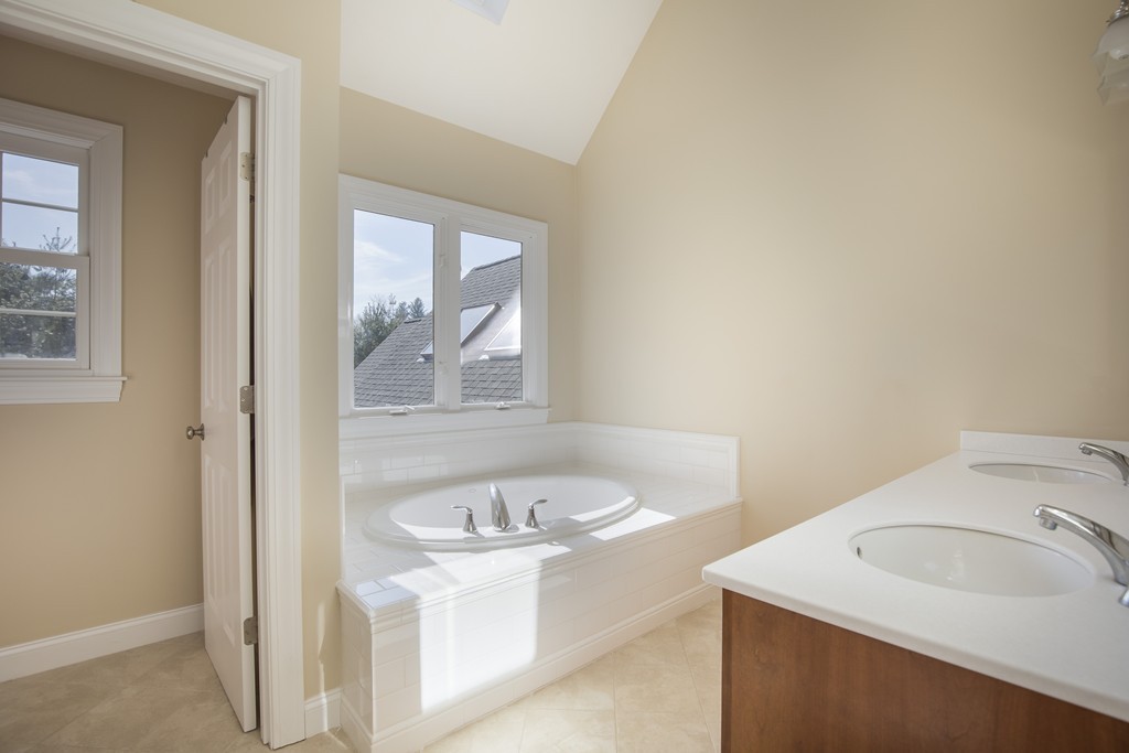 3 Chiswell Road Grafton, MA 01536 - Photo 19 of 28