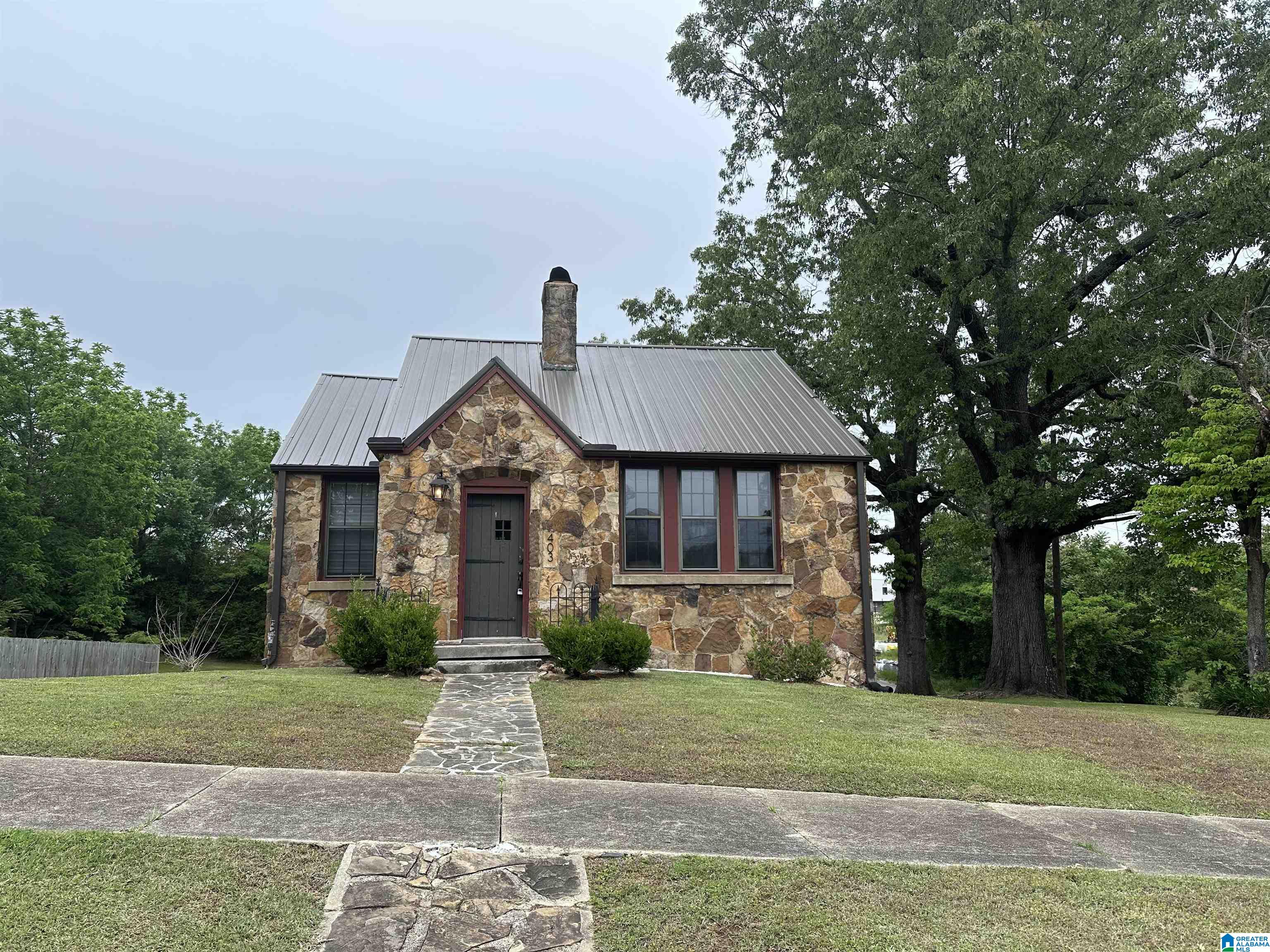 403 7th Street Southwest Cullman, AL 35055 - Photo 1 of 21