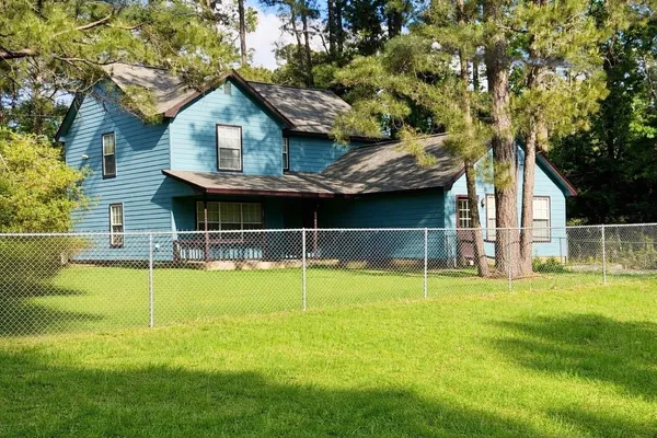 $295,000 | 899 Farm To Market Road 3186, Onalaska, TX 77360
