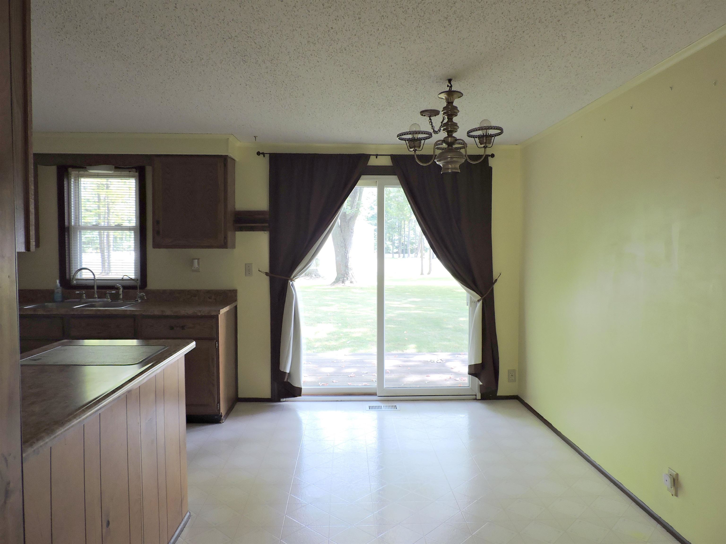 3590 North Carter Road Pinconning, MI 48650 - Photo 12 of 32