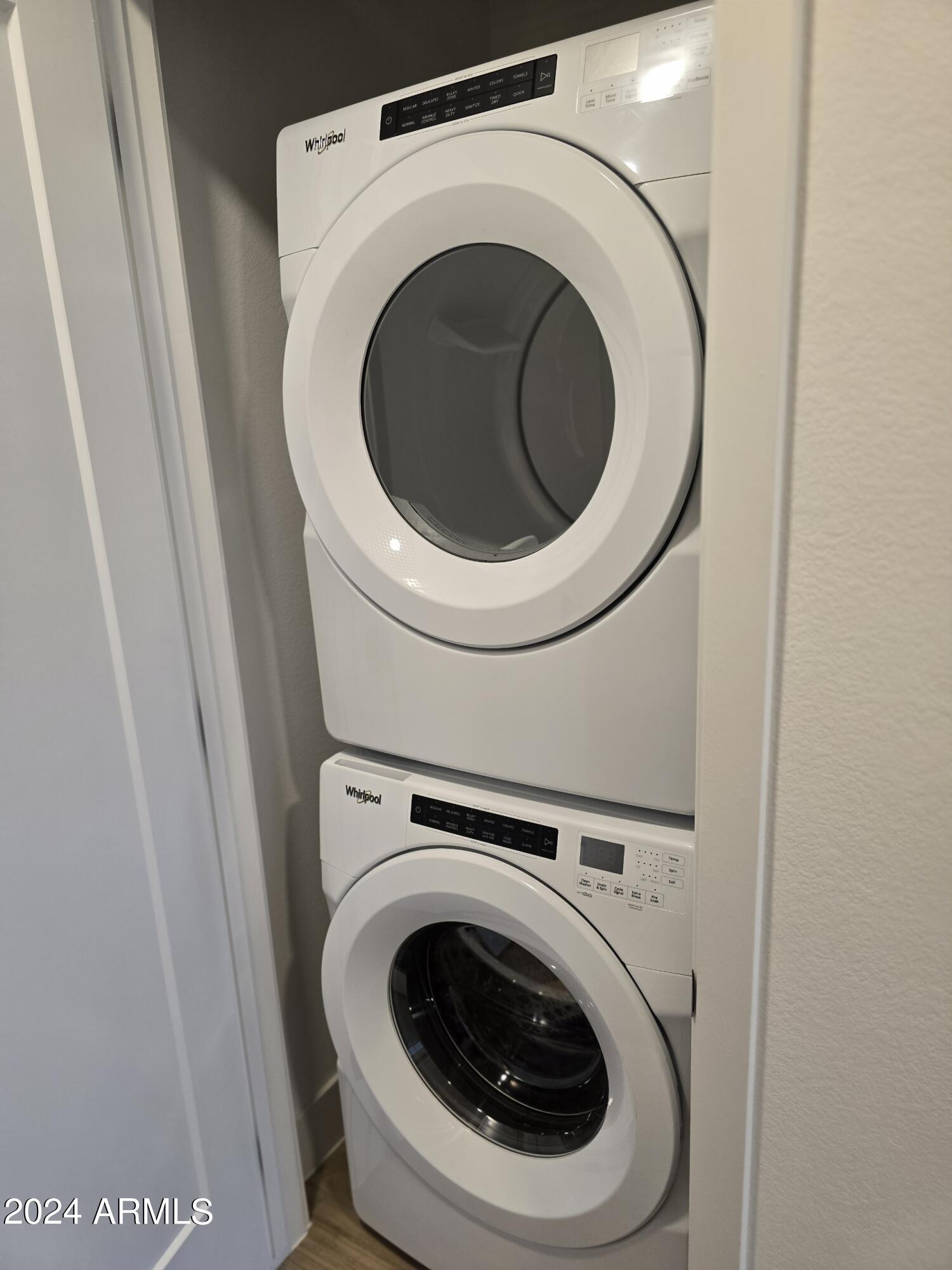 2500 East Marco Polo Road, Unit S1 Phoenix, AZ 85050 - Photo 7 of 14 Washer Dryer