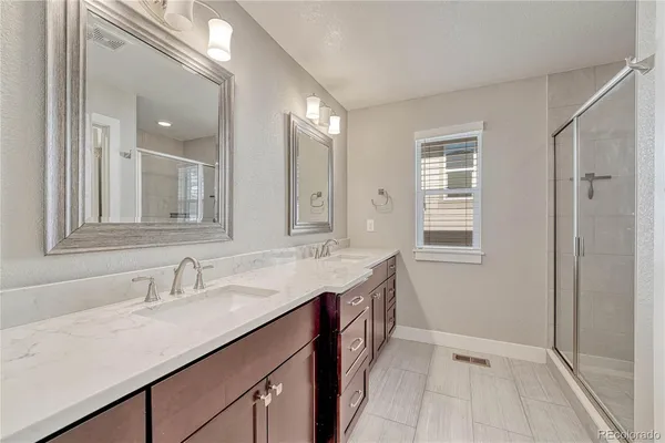 $3,400 | 923 Raleigh Street, Denver, CO 80204