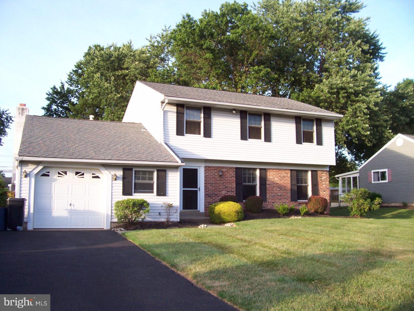 333 Bloomfield Road Warminster, PA 18974 - Photo 1 of 11 Gallery Image 1