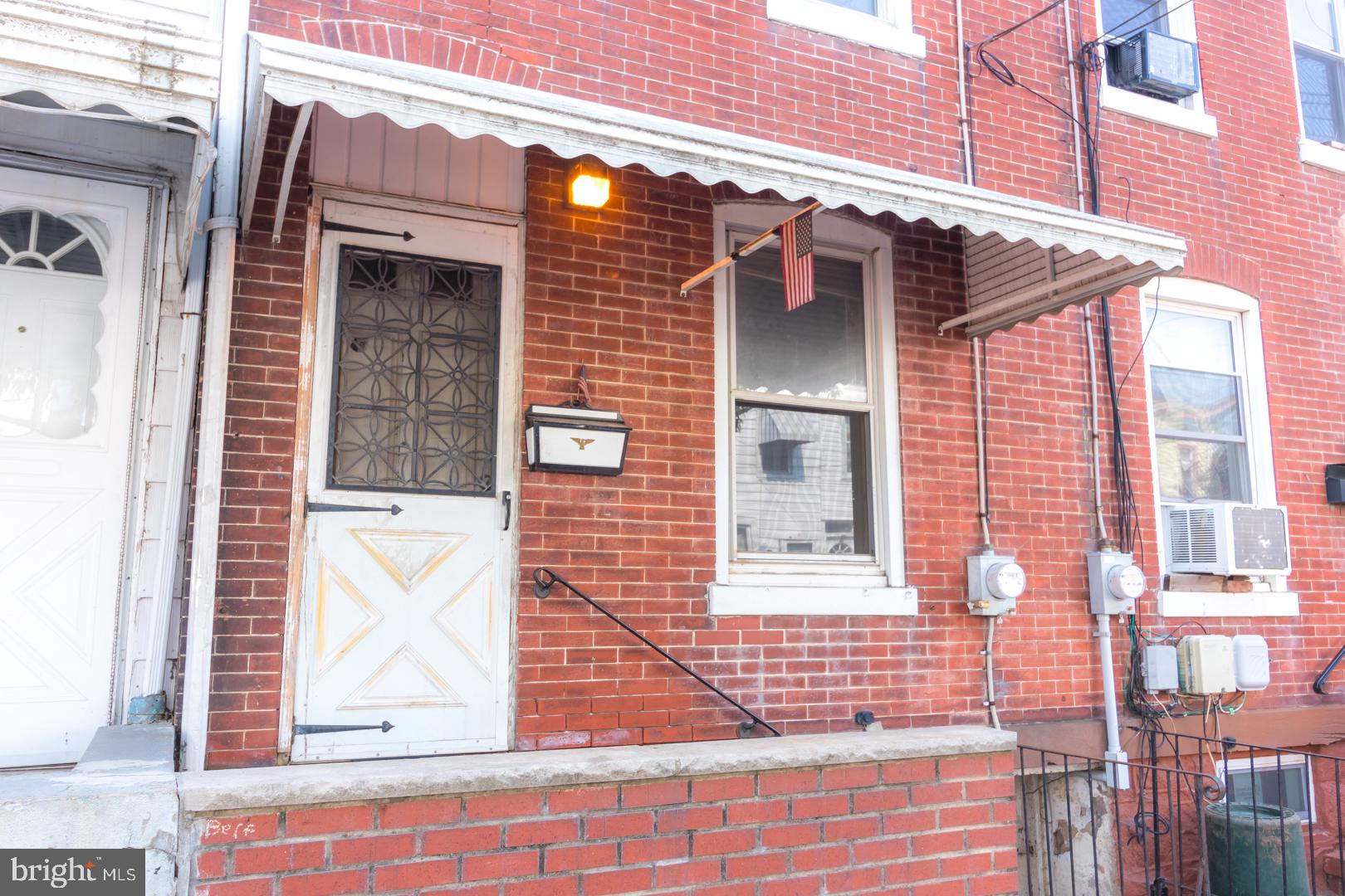 1611 Chestnut Avenue Trenton, NJ 08611 - Photo 2 of 19