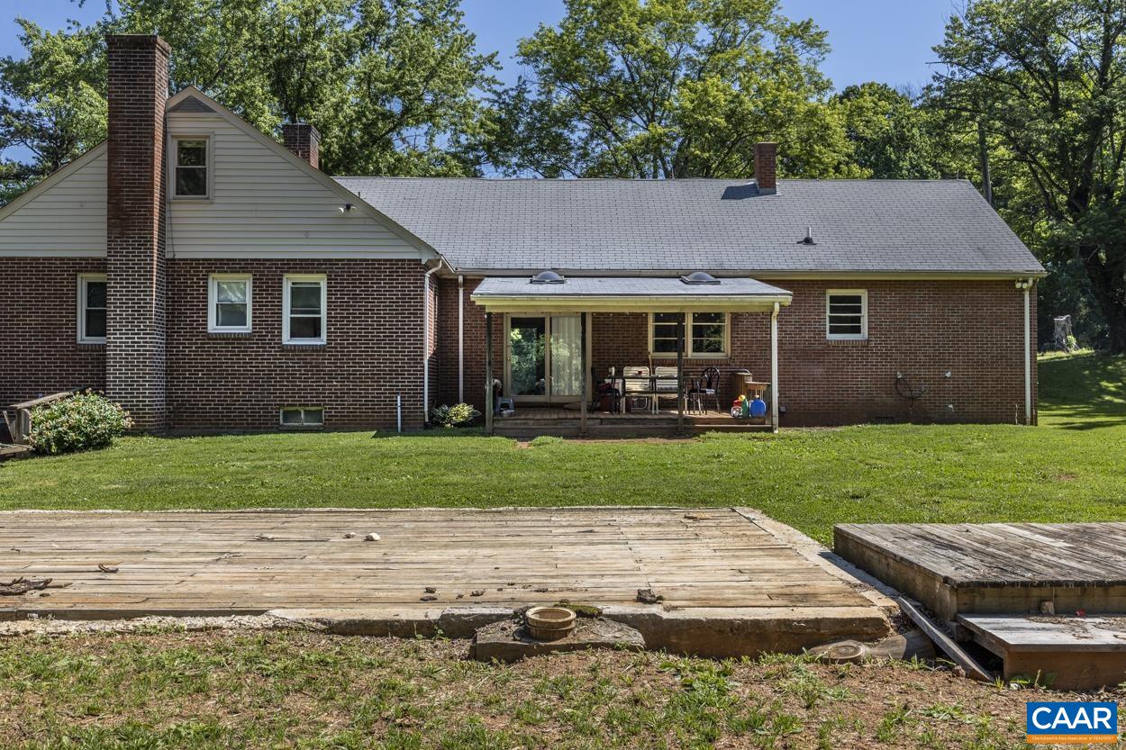 1118 Wolf Trap Road Charlottesville, VA 22911 - Photo 11 of 64